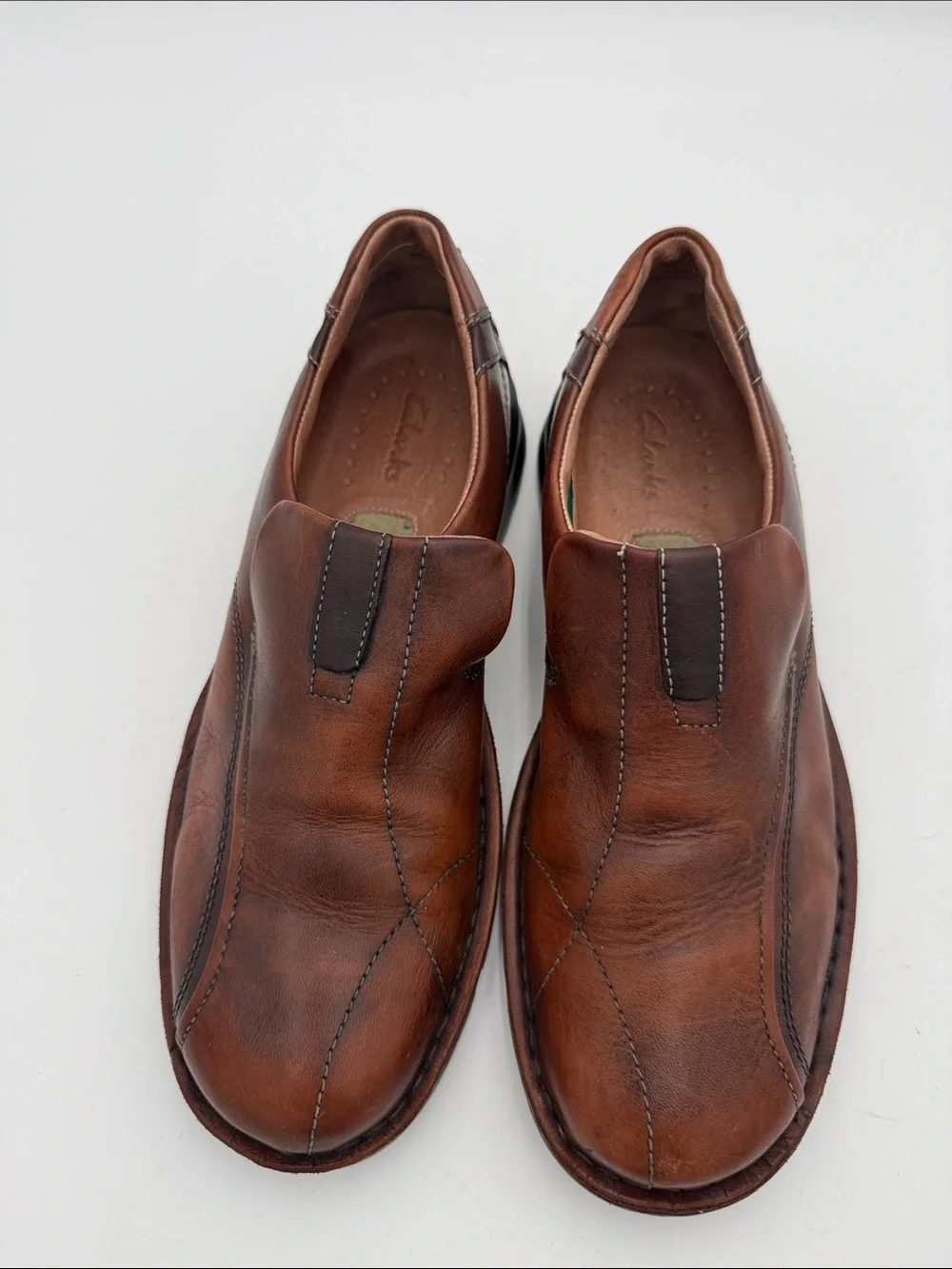 Clarks Men's Chestnut Brown Leather Slip-On 10M casual office comfort retro Y2K